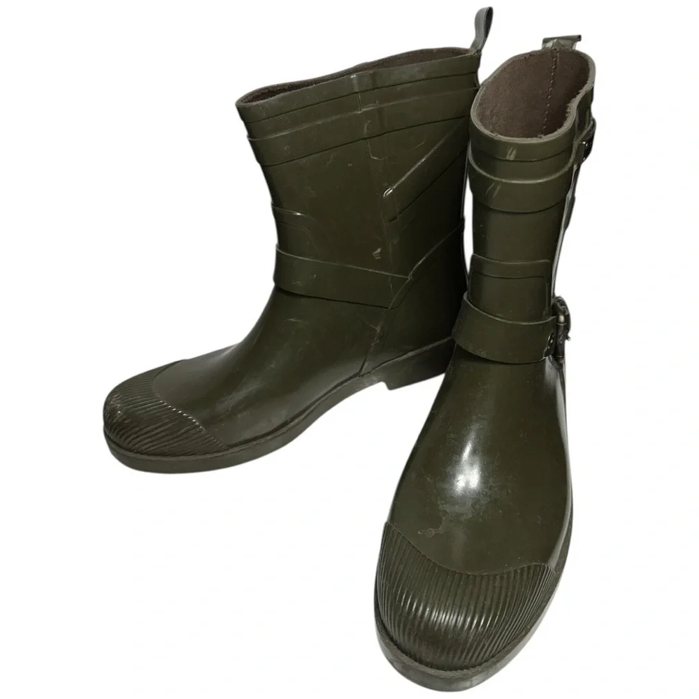 Coach Women’s Size 9 Fatigue Army Green Lester Shiny Rubber Rain Water Boots